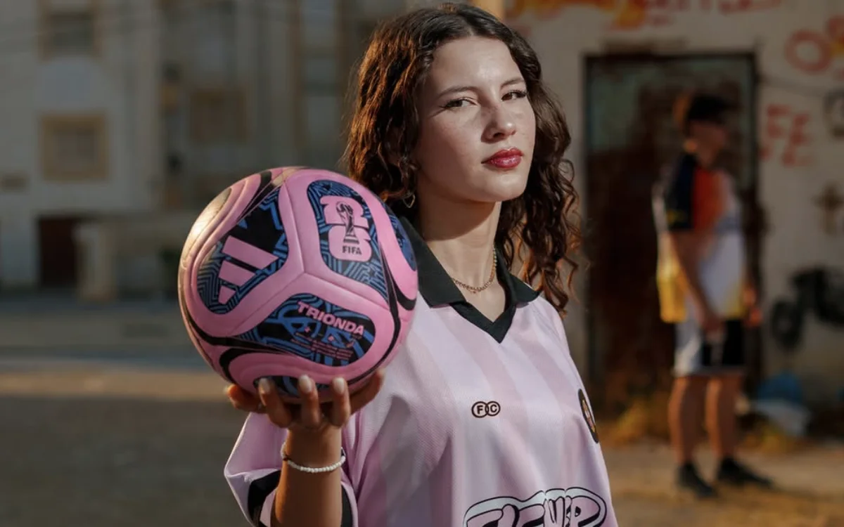 Fichier Caché — The Unsponsored League